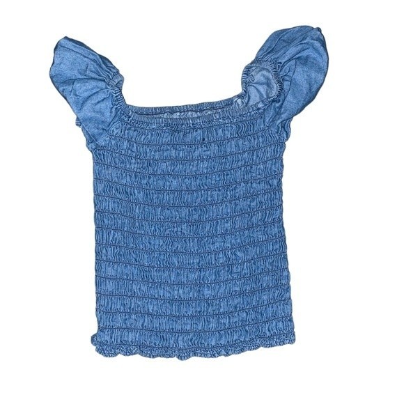 NWOT BDG URBAN OUTFITTERS Smocked Cottagecore Cap Sleeve Chambray Crop Top Small - Picture 2 of 5